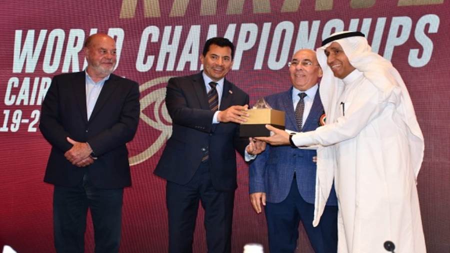 بعد غياب 37 عاما وزير الرياضة يشهد المؤتمر الصحفي للإعلان عن استضافة مصر لبطولة العالم للكاراتيه (صور) 